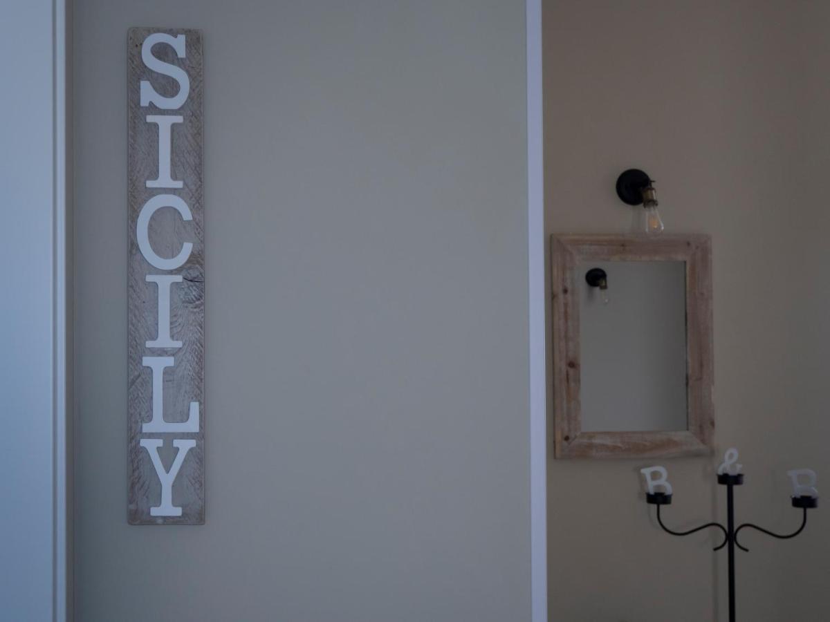 Viaggio In Sicilia B&B Gravina di Catania Eksteriør billede