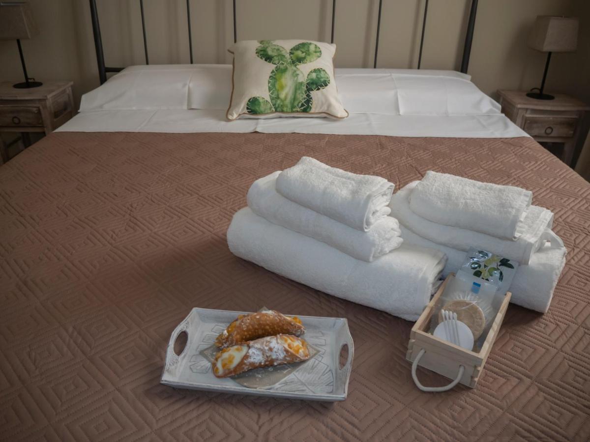 Viaggio In Sicilia B&B Gravina di Catania Eksteriør billede